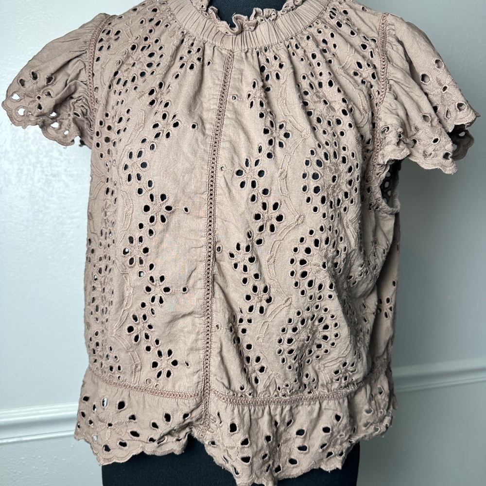 Eyelet Scallop Peasant Blouse - Taupe